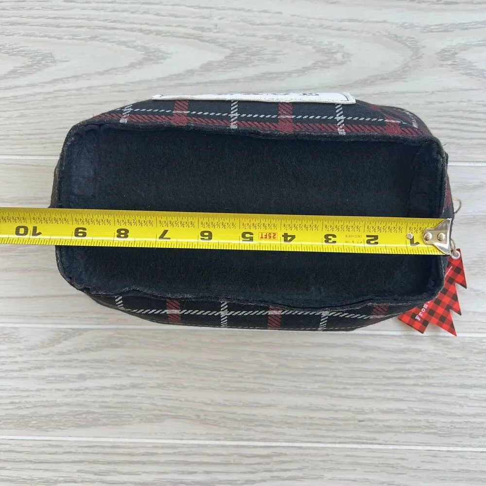 Gray Oak Studio Happy Holiday Black Plaid Handle Fabric Basic